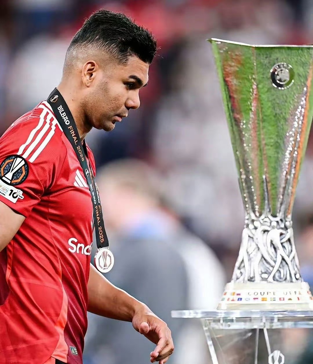 九游手游下载包含今晚巴黎圣日耳曼备战欧篮联，主帅复盘细节曝光，底气十足，训练强度明显提升的词条